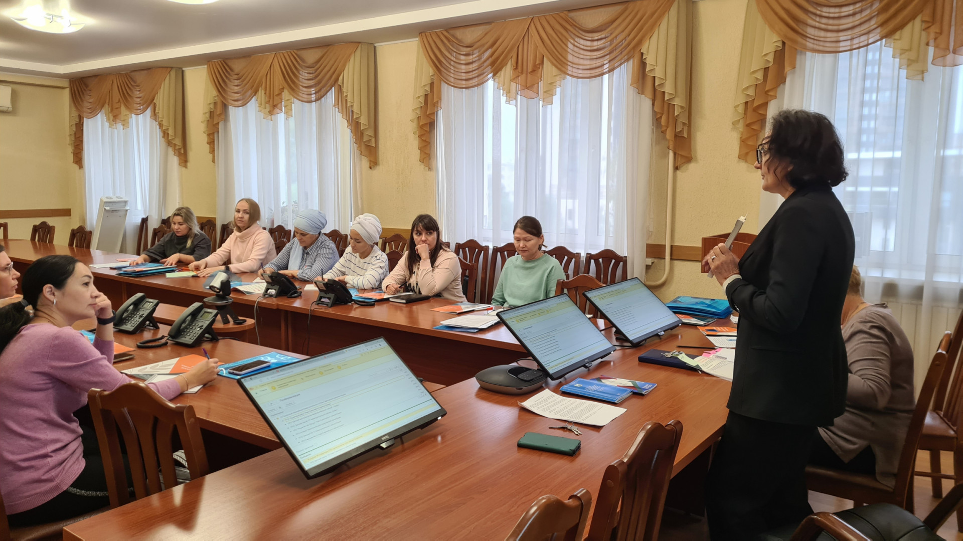 Обучили профсоюзной работе - Новости
